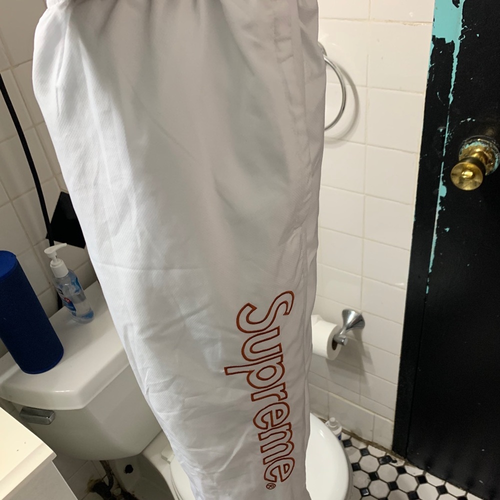 Supreme track pants !